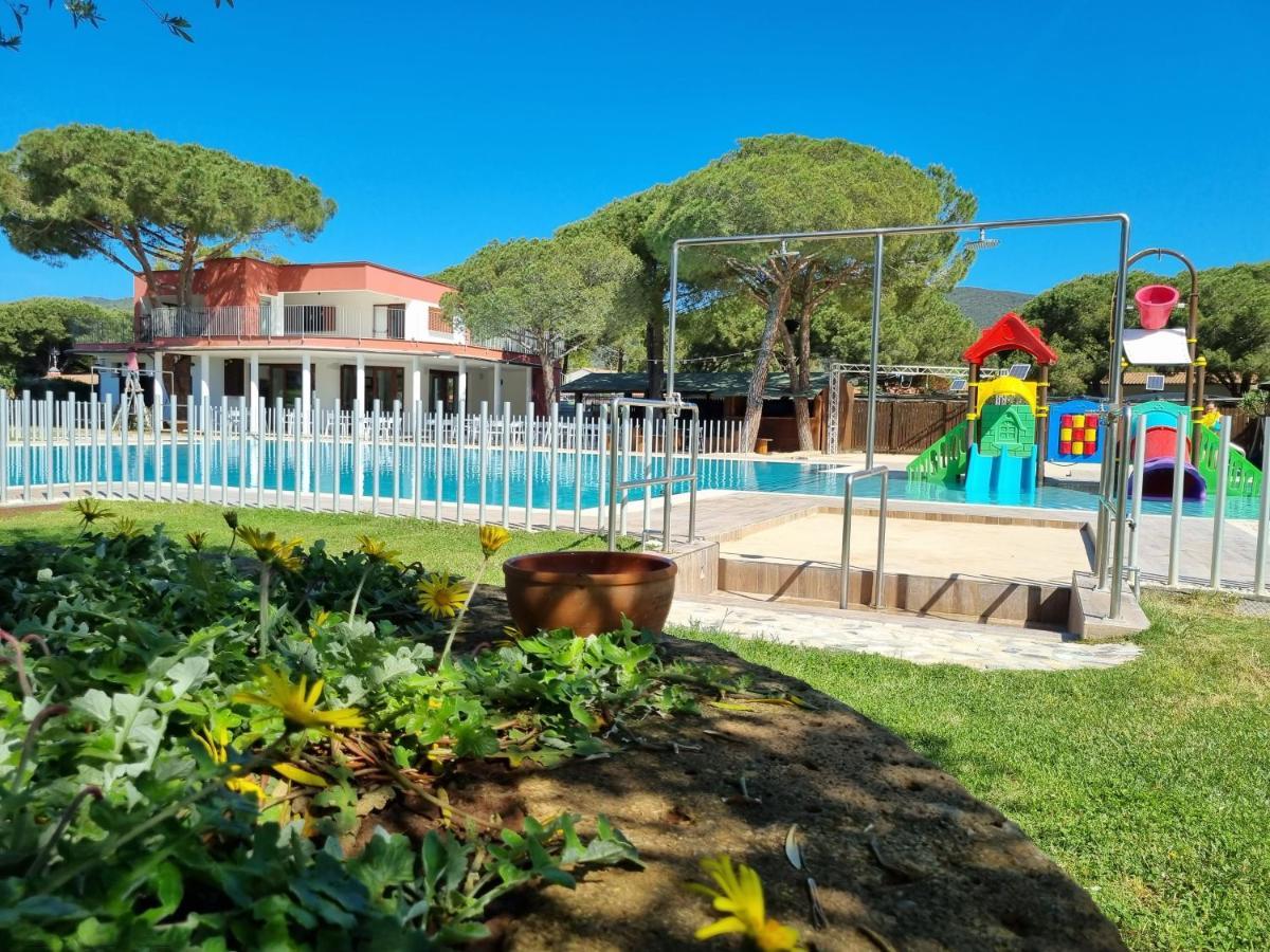 Camping Lacona Pineta Capoliveri  Exterior foto