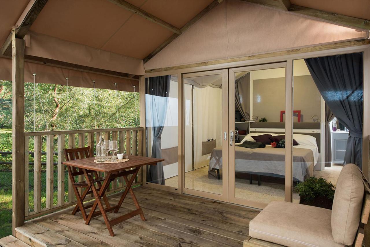Camping Lacona Pineta Capoliveri  Exterior foto
