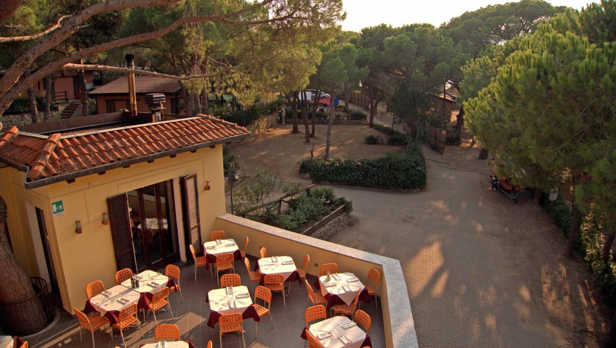Camping Lacona Pineta Capoliveri  Exterior foto