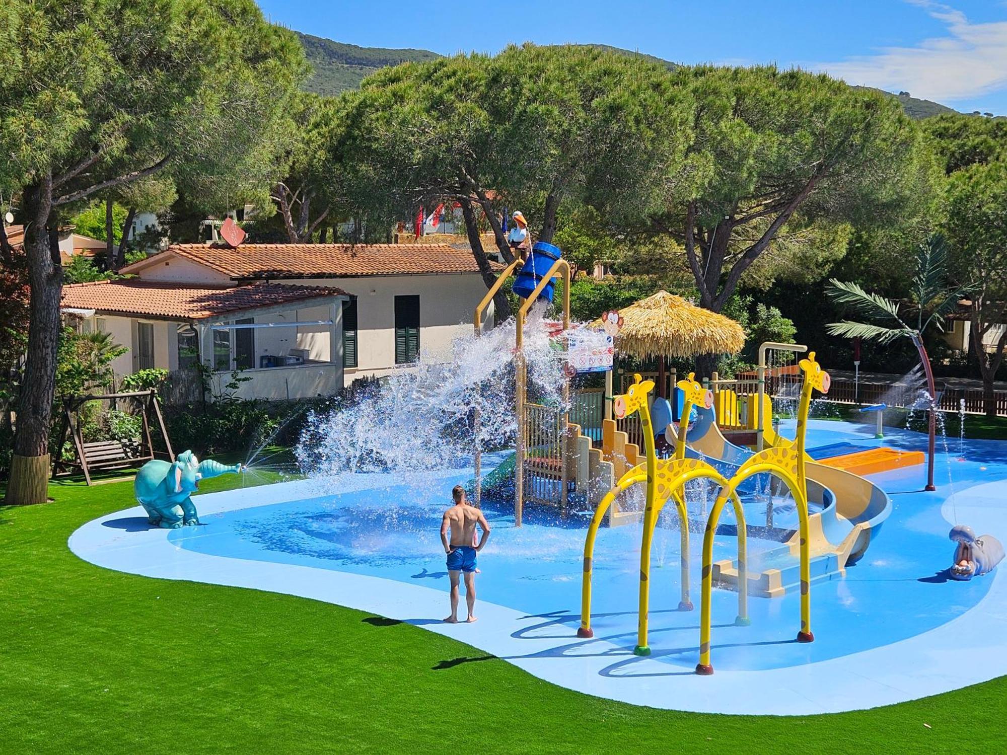 Camping Lacona Pineta Capoliveri  Exterior foto